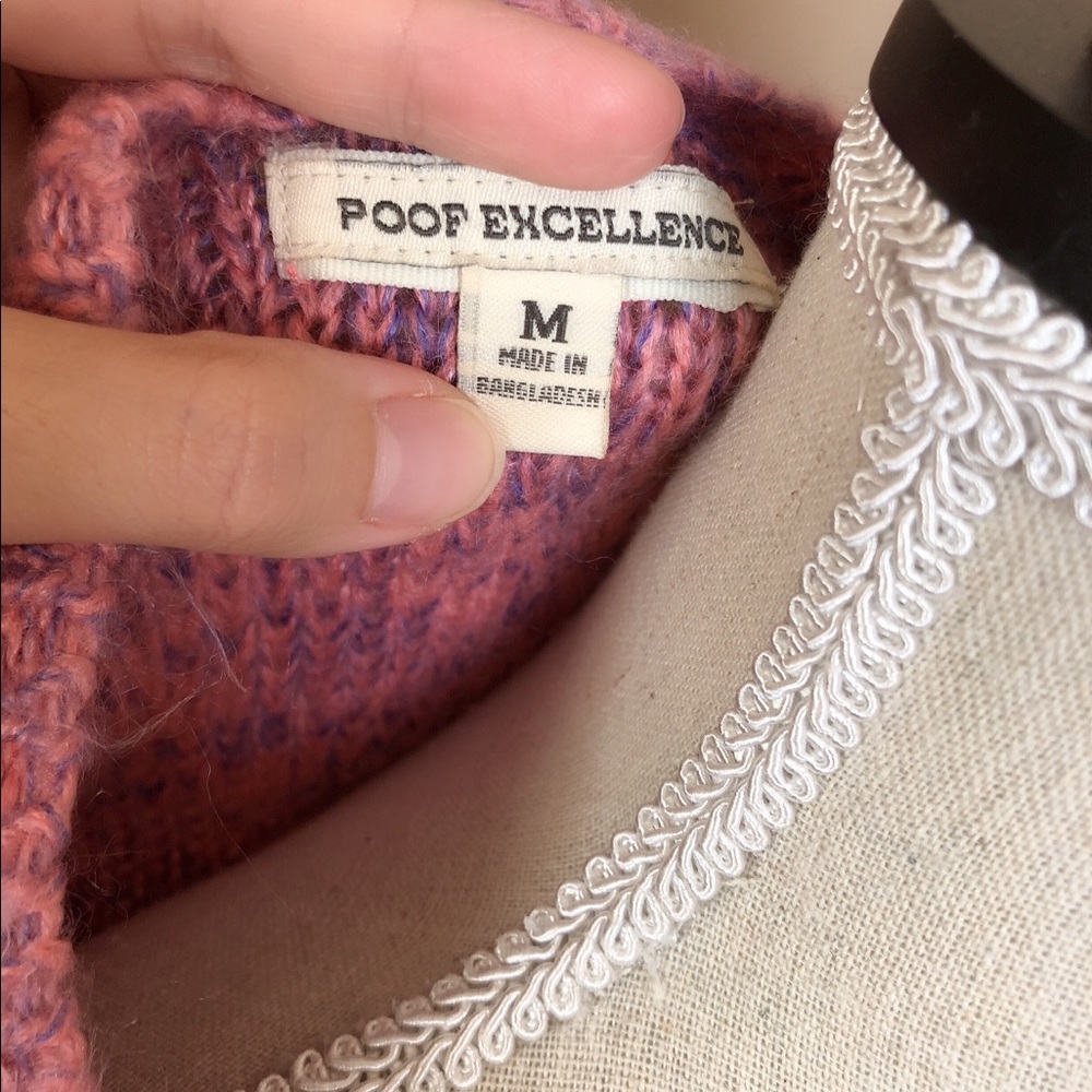 sweater - Picture 3 of 3